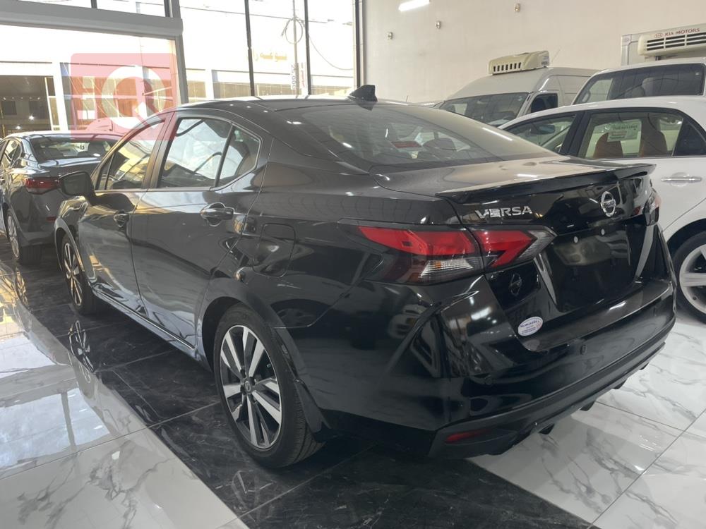 Nissan Versa